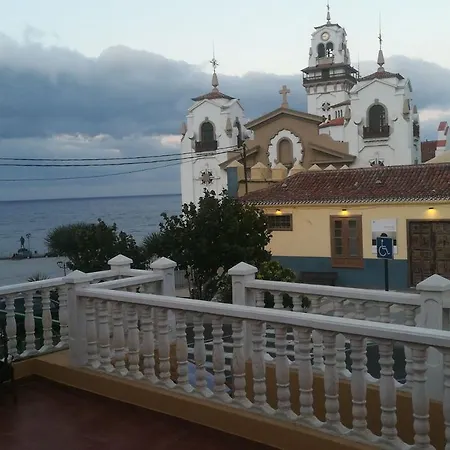 فندق مبيت وإفطار Basilica View كانديلاريا