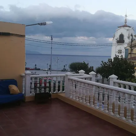 Basilica View * كانديلاريا